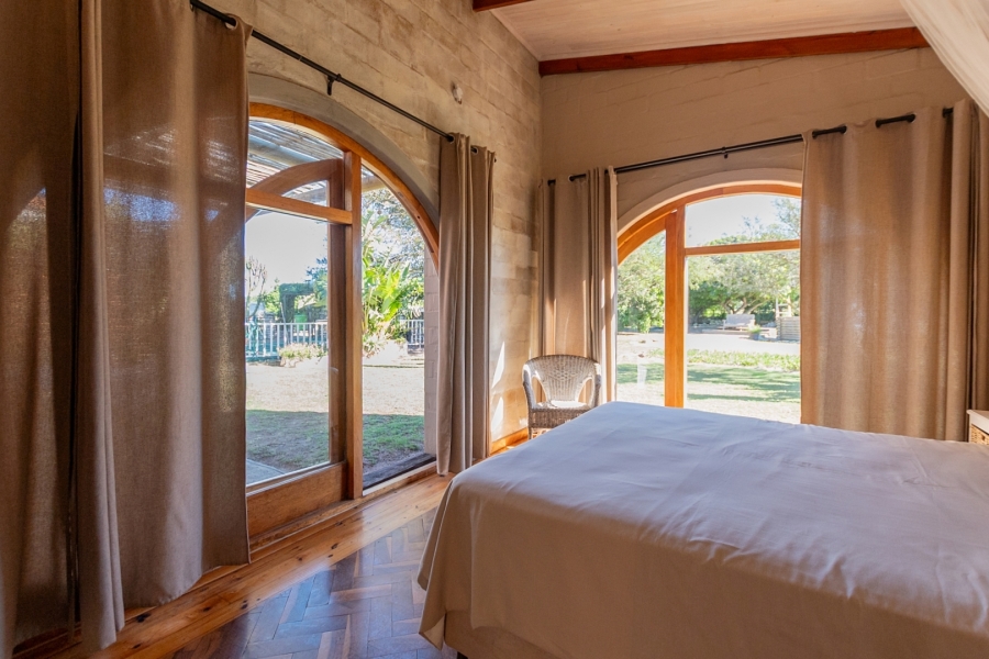 5 Bedroom Property for Sale in Trekoskraal Western Cape